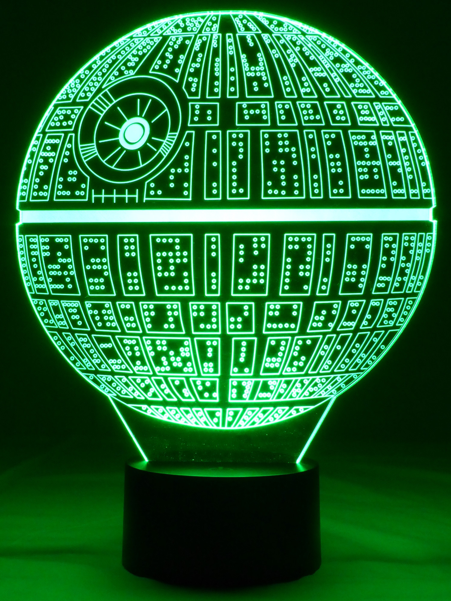 Originelle 3D LED Lampe Todesstern Tischlampe Wohnlicht